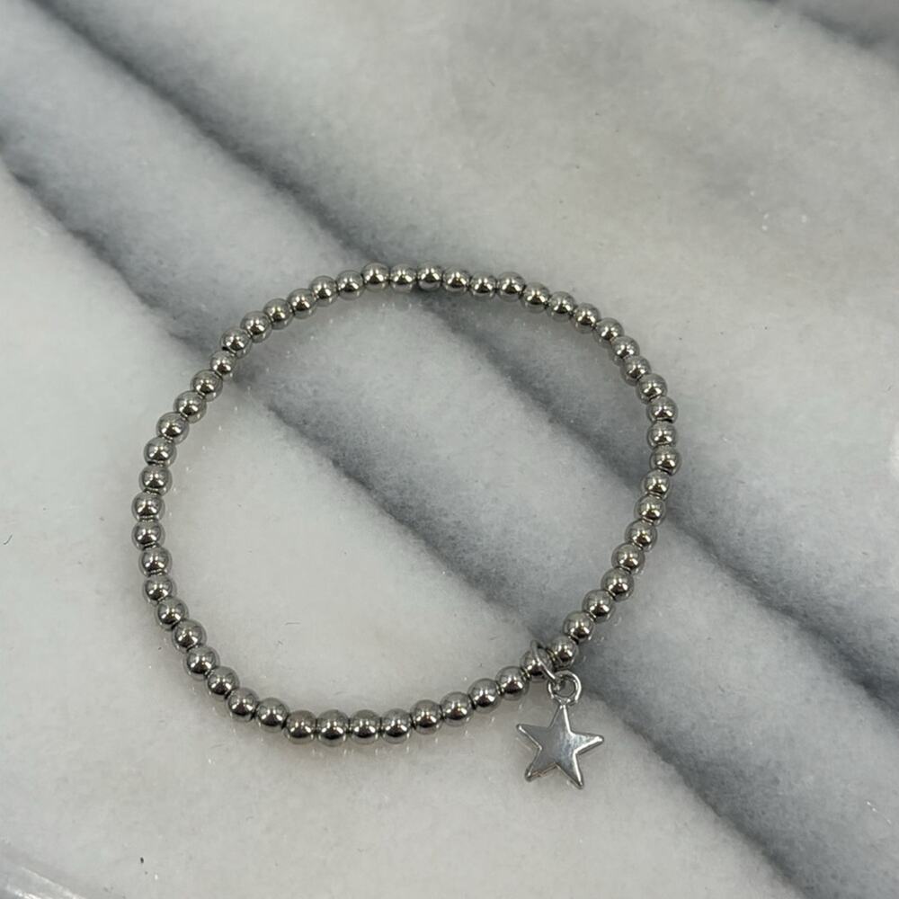 Silver stretchy beaded star bracelet